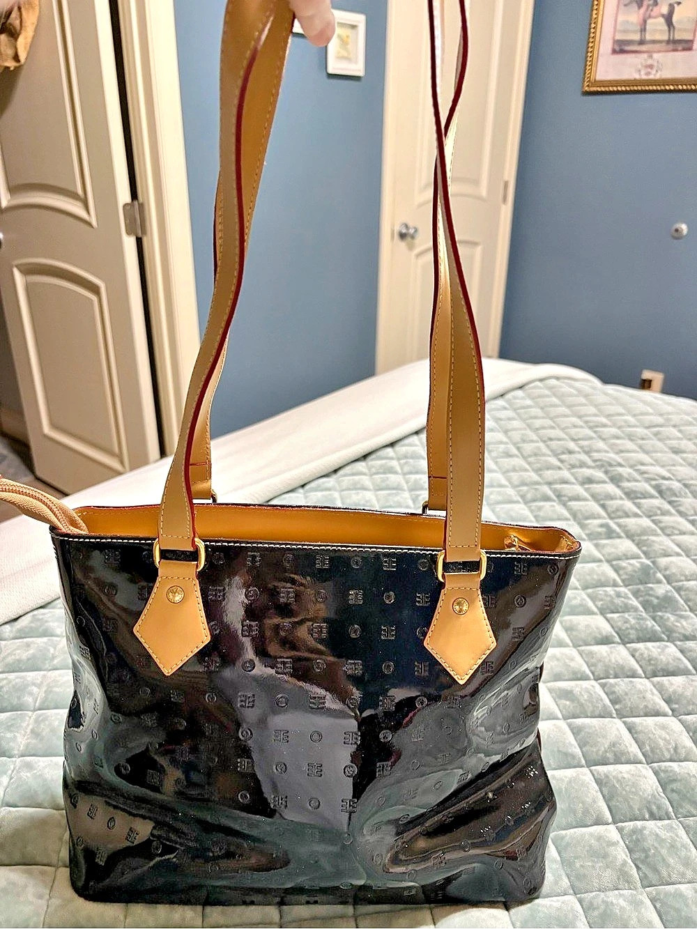 Arcadia Patent Tote in Black & Brown